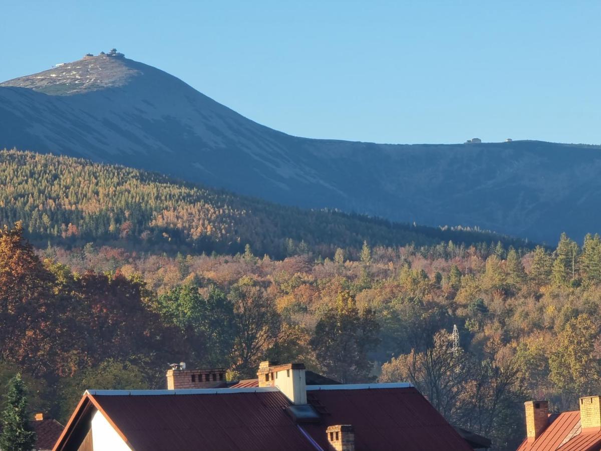 コバリApartament W Karkonoszachアパートメント エクステリア 写真